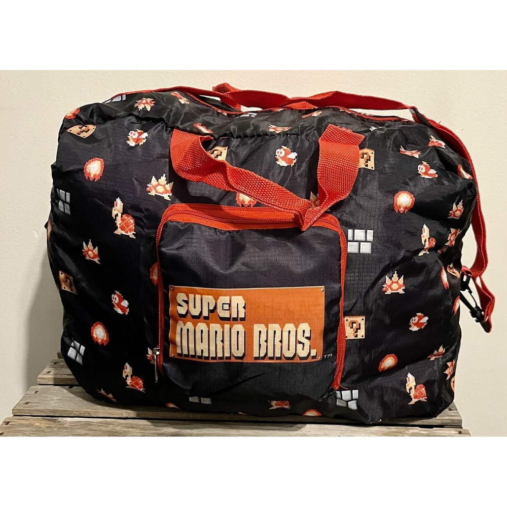 Nintendo Super Mario Bros Duffel Bag Travel Gym Black Red‎ CultureFly Shoulder